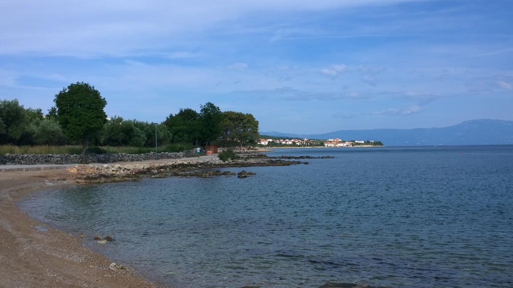 Holiday Home Momcilovic Малинска Номер фото