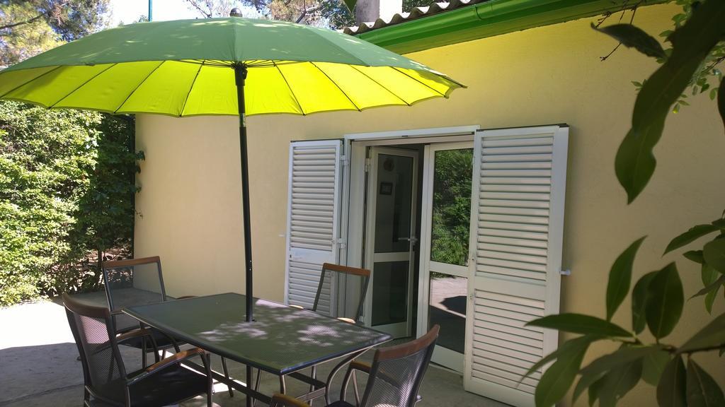 Holiday Home Momcilovic Малинска Номер фото
